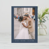 Navy Blue Minimalistisch Elegante Foto Hochzeit Einladung (Stehend Vorderseite)