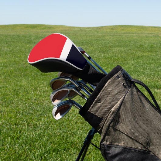 Navy Blue mit Rot Golf Headcover (In SItu)