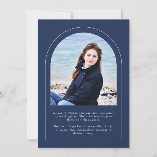 Navy Blue Modern Typografy 2 Foto Arch Grad Ankündigung (Rückseite)