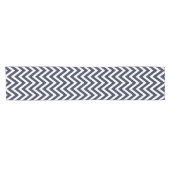 Navy Blue Modern Zickzack Stripes Kurzer Tischläufer (Horizontal)