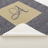 Navy Blue Monogram Quatrefolie Newlyweds Wedding Sherpadecke (3/4)