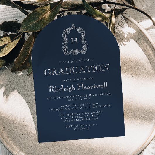 Navy Blue Monogram Wappen Arch Graduation Party Einladung