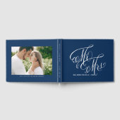 Navy Blue Mr. & Mrs. Elegant Script Wedding Gästebuch (Voll)