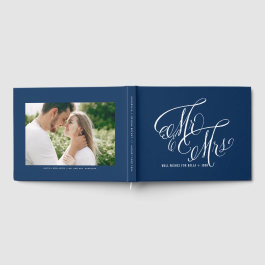 Navy Blue Mr. & Mrs. Elegant Script Wedding Gästebuch (Voll)