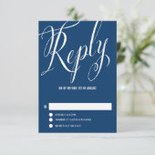 Navy Blue Mr. & Mrs. Elegant Script Wedding RSVP Karte (Stehend Vorderseite)