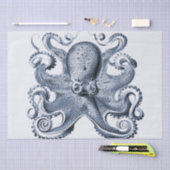 Navy Blue Octopus Illustration von Ernst Haeckel Seidenpapier (Handwerk)