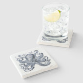 Navy Blue Octopus Illustration von Ernst Haeckel Steinuntersetzer (Seitenansicht)