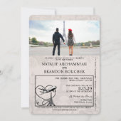 Navy Blue Paris Passport Wedding Einladung (Vorderseite)