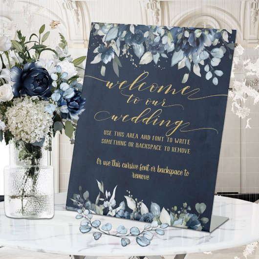 Navy Blue Peony & Gold Extravagant Schriftart Call Sockelschild