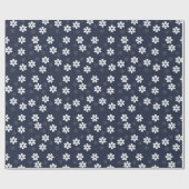 Navy Blue Pretty Floral Pattern Geschenkpapier (Flach)