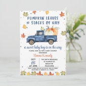 Navy Blue Pumpkin Truck Fall Baby Dusche Einladung (Stehend Vorderseite)