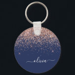 Navy Blue Rose Gold Blush Pink Glitzer Monogram Schlüsselanhänger<br><div class="desc">Navy Blue und Rose Gold - Blush Pink Sparkle Glitzer Script Monogram Name Keychains (Key Chain). Das macht den perfekten 16 Geburtstag,  Hochzeit,  Brautparty,  Jubiläum,  Babydusche oder Junggeselinnen-Abschied Geschenk für jemanden,  der Lieben glamourösen Luxus und schicke Stile.</div>