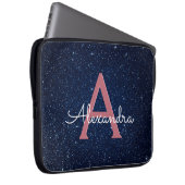 Navy Blue & Rose Gold Glitzer und Sparkle Monogram Laptopschutzhülle (Vorne Rechts)