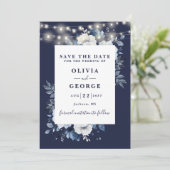 Navy Blue Rusticus String Lights Floral Foto Save The Date (Stehend Vorderseite)