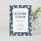 Navy Blue Sailboote Niedlich Beach Housewarming Pa Einladung (Stehend Vorderseite)