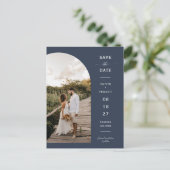 Navy Blue Script Arch Foto QR Code Save the Date Postkarte (Stehend Vorderseite)