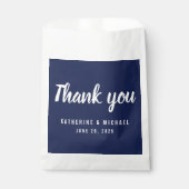 Navy Blue Script Wedding Favor Bags Geschenktütchen (Vorderseite)