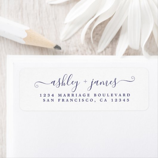 Navy Blue Script White Wedding Rücksendeadresse (Insitu)
