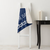 Navy Blue Seas the Day Waves Nautic Sherpadecke (Beispiel)