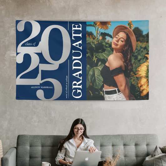 Navy Blue Silver 2025 Graduate Foto Abschluss Banner