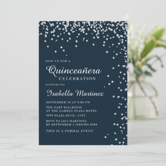 Navy Blue Silver Diamond Confetti Quinceañera Einladung (Stehend Vorderseite)