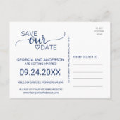 Navy Blue Simple Calligraphy Wedding Save the Date Ankündigungspostkarte (Rückseite)