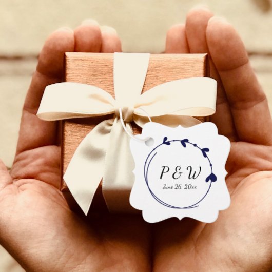 Navy Blue Simple Heart Wreath Monogram Wedding Geschenkanhänger