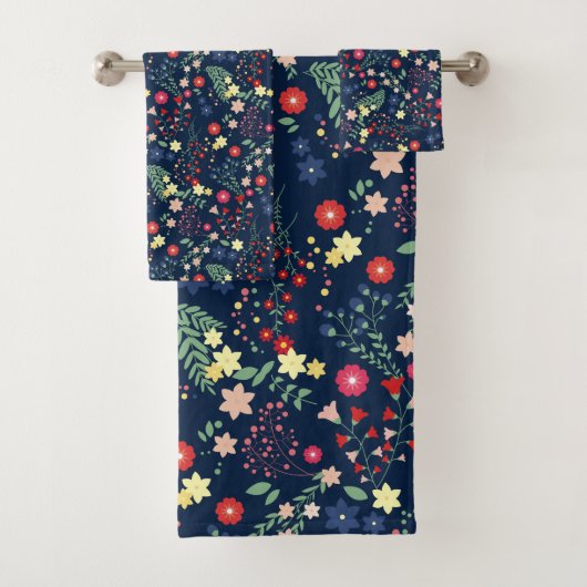 Navy Blue Simple Wildblume Pattern Badhandtuch Set (Insitu)