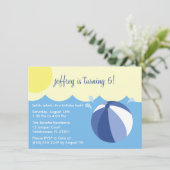 Navy Blue Splish Splash Birthday Pool Party Einladung (Stehend Vorderseite)