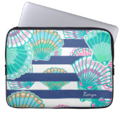 Navy Blue Stripe Seashell Laptopschutzhülle (Vorderseite)