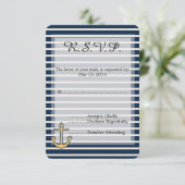 Navy Blue Stripes Anchor Wedding RSVP Karte (Stehend Vorderseite)