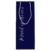 Navy Blue Stylized Script-Trauzeugin Geschenktüte Für Weinflaschen (Rückseite)