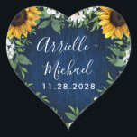 Navy Blue Sunflower Rustic Gastgeschenke Hochzeite Herz-Aufkleber<br><div class="desc">Navy Blauer Sonnenblumen Rustikale Gastgeschenke Hochzeiten Sticker - mit einem Stallholzboden dekoriert mit Aquarellfarben,  Sonnenblumen,  Grün,  Babyatmen und Lilie des Tales.</div>