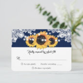Navy Blue Sunflower String Lights Burlap Wedding RSVP Karte (Stehend Vorderseite)