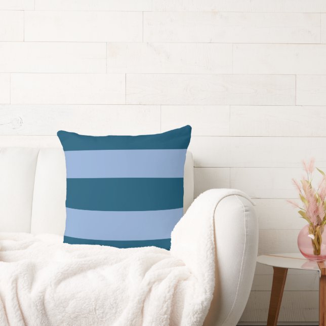 Navy Blue und Periwinkle Stripe Pillow Kissen (Liege)