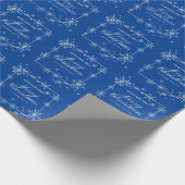 Navy Blue und Silver Snowflake Script Weihnachten Geschenkpapier (Ecke)