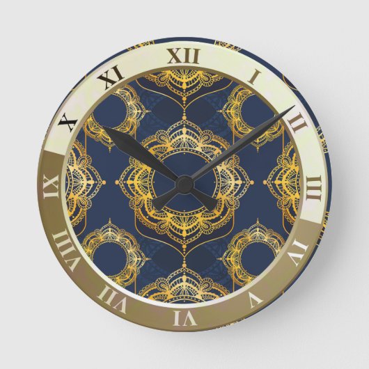 Navy Blue und Violet mit Gold-Mandalasen Runde Wanduhr (Vorderseite)