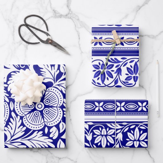 Navy Blue und White Indian Floral Pattern Geschenkpapier Set (Vorderseite)