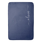 Navy Blue und White Modern Monogram Badematte (Vorderseite Vertikal)