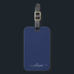 Navy Blue und White Modern Monogram Gepäckanhänger<br><div class="desc">Unsere Navy Blue and White Modern Monogram Collection: Erhöhen Sie Ihre Wohngestaltung mit unserer ausgeklügelten Kollektion, die ein zeitgenössisches Marineblau-Farbschema bietet. Jedes Stück ist sorgfältig gefertigt, um Eleganz und Stil zu entfesseln, um jedem Zimmer eine Touch modernen Flairs hinzuzufügen. Egal ob Sie mit Monogramm Kissen, personalisierte Wandkunst oder elegantes Küchenzubehör...</div>