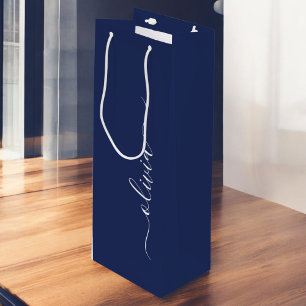 Navy Blue und White Modern Monogram Geschenktüte Für Weinflaschen