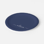 Navy Blue und White Modern Monogram Pappteller (Schrägansicht)