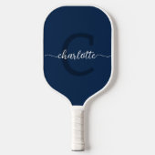 Navy Blue und White Modern Monogram Pickleball Schläger (Vorderseite)