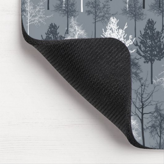 Navy Blue und White Trees Mousepad (Ecke)