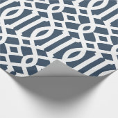 Navy Blue und White Trellis Muster Geschenkpapier (Ecke)