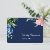 Navy Blue Violet Moderne Blumenhochzeit RSVP Karte (Stehend Vorderseite)