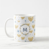 Navy Blue Watercolor Monogram + Hanukkah Pattern Kaffeetasse (Links)