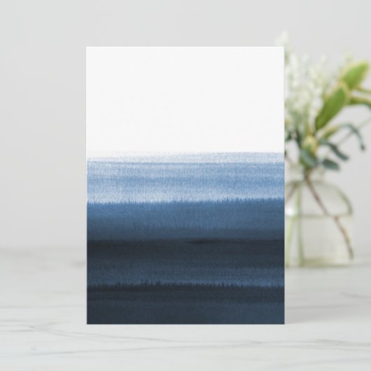 Navy Blue Watercolor Ombre Einladung (Stehend Vorderseite)