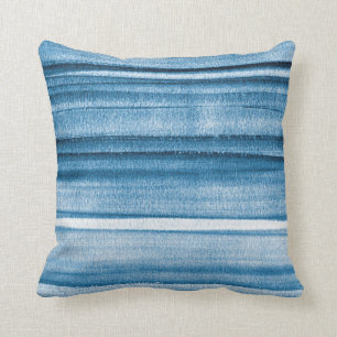 Navy Blue Watercolor Ombre Throw Kissen