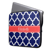 Navy Blue Whcan #5 Coral Red Name Monogram Laptopschutzhülle (Vorderseite Links)